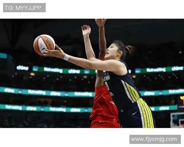 李月汝关键时刻发力助西雅图风暴逆转战胜达拉斯飞翼 李月汝关键时刻发力助西雅图风暴逆转战胜达拉斯飞翼